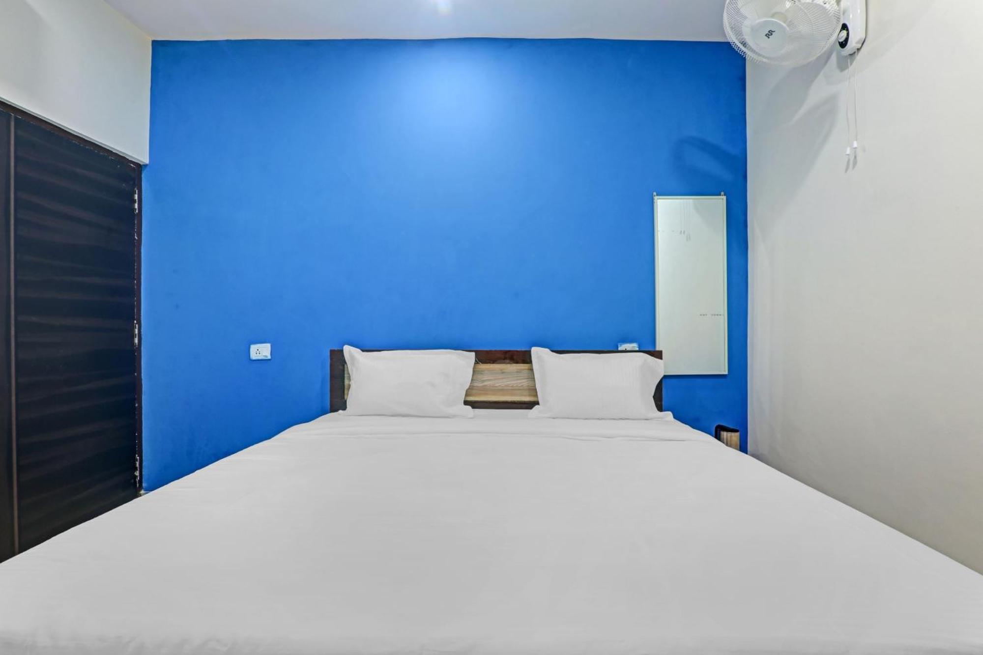 Hotel O Rudra Palace Near Phoenix United Lucknow Zewnętrze zdjęcie