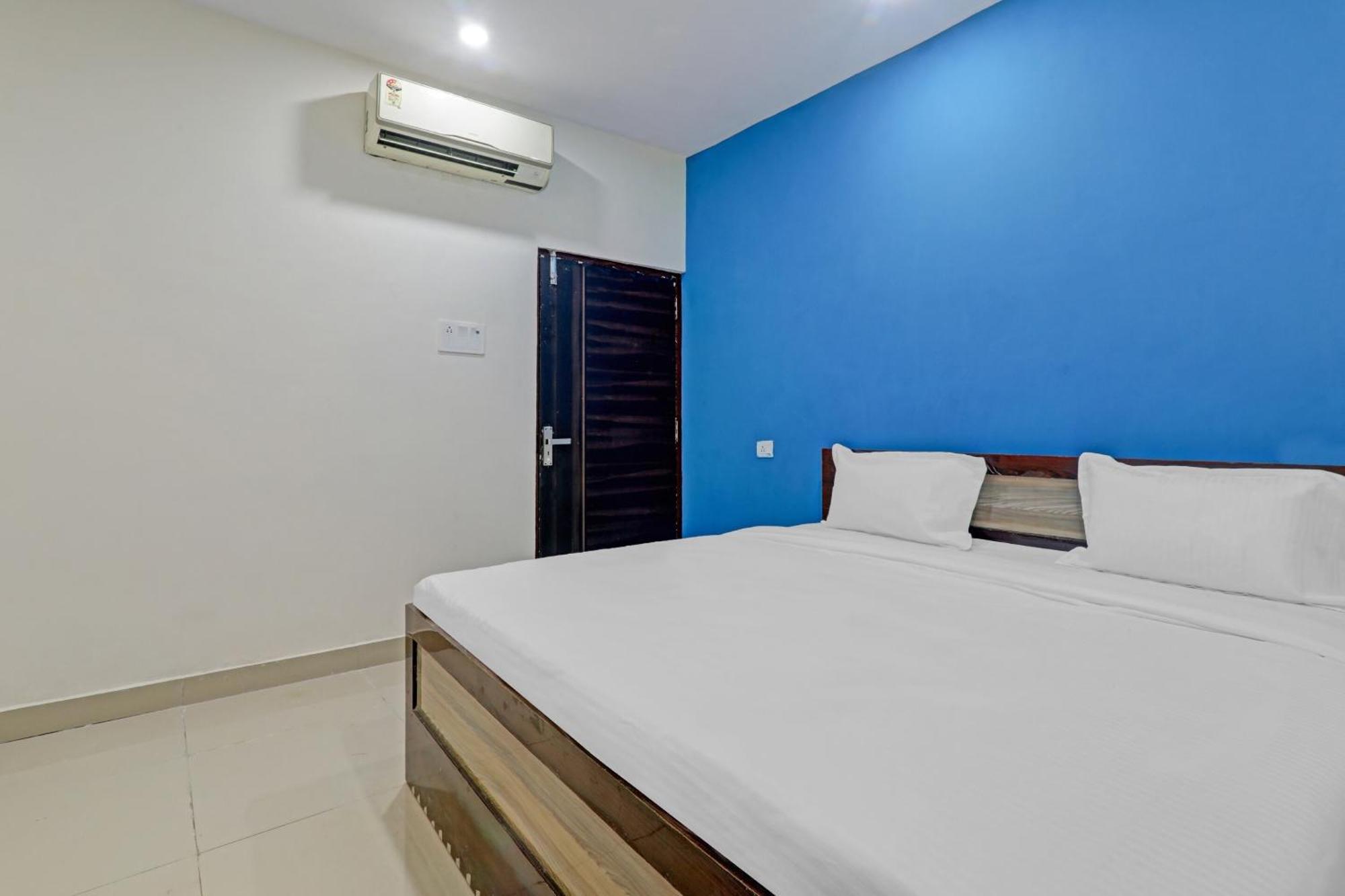 Hotel O Rudra Palace Near Phoenix United Lucknow Zewnętrze zdjęcie