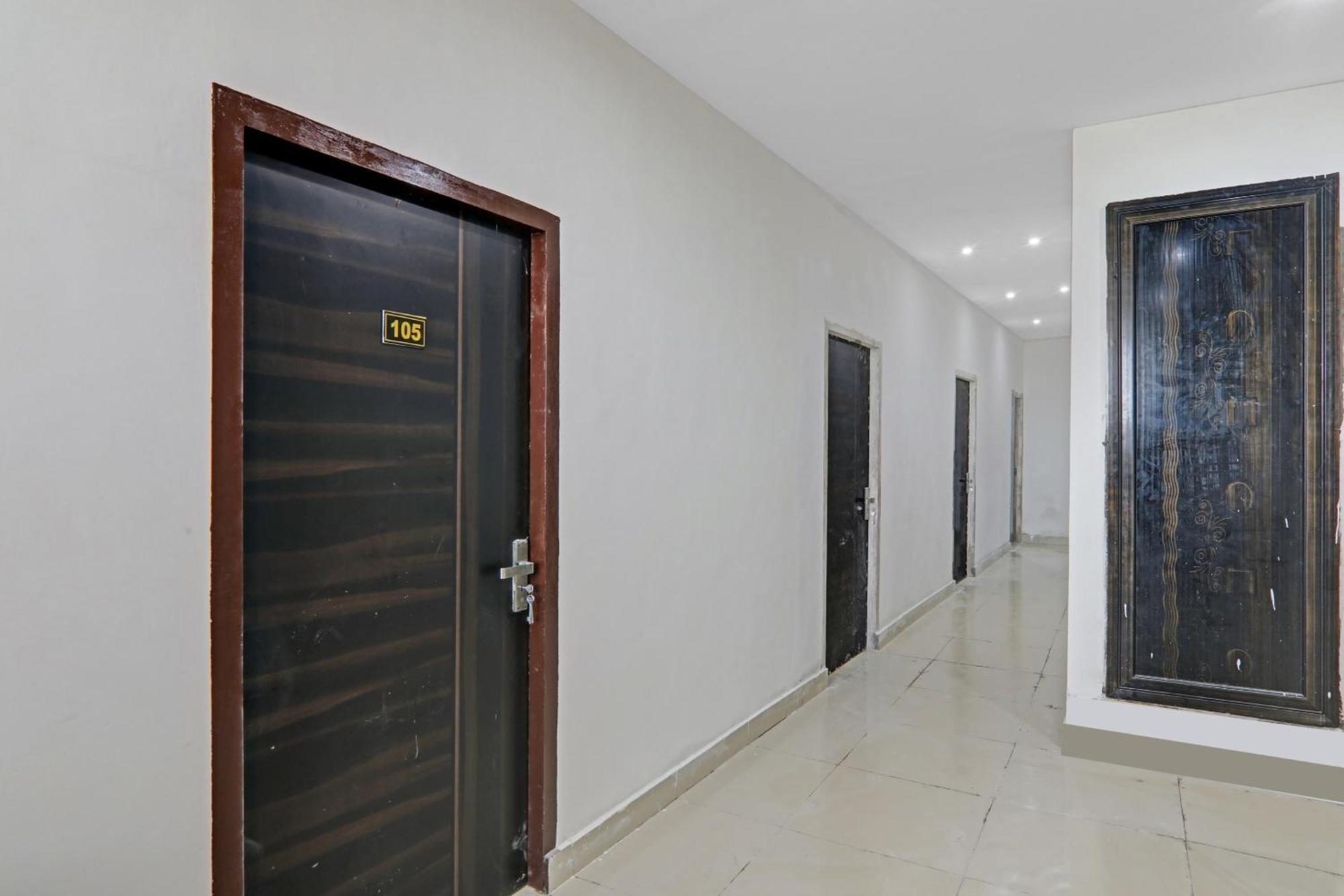 Hotel O Rudra Palace Near Phoenix United Lucknow Zewnętrze zdjęcie